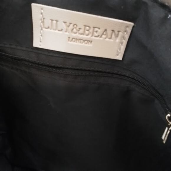 Lily & Bean The Lily Canvas - Soft Fawn - Jumbo Tote - Picture 3 of 4